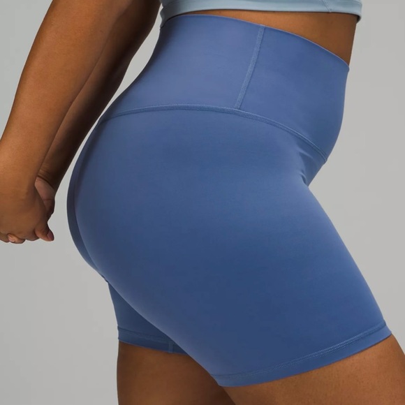 NWT LULULEMON Align™ HR Short 6” (2) - Picture 4 of 5